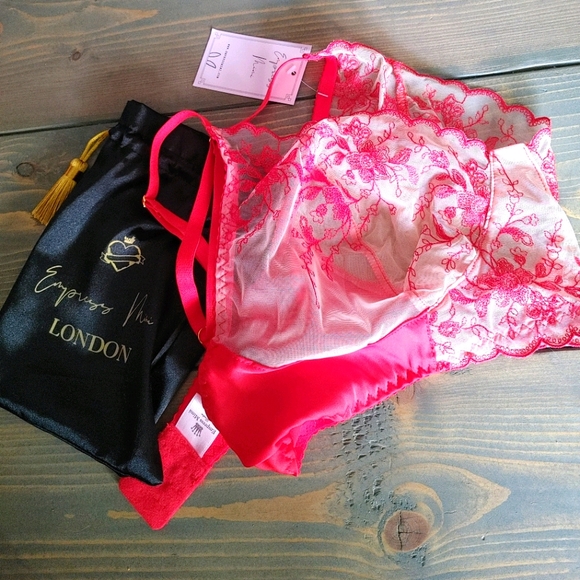 Empress Mimi bralette - Picture 1 of 3